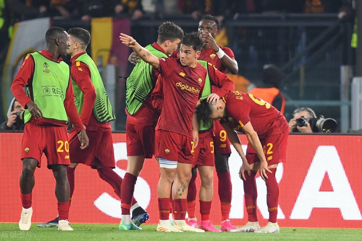 爱游戏官网转折点葡萄牙体育复出首秀，欧联今晨攻防权衡，底气十足，临场指挥获称赞的简单介绍