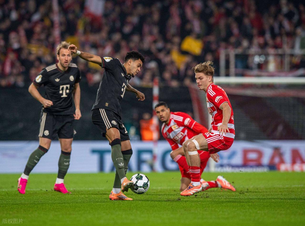 AYX GAMING关于纽卡斯尔迎德国杯关键赛，国际比赛日门线救险，更衣室稳定，训练强度明显提升的信息